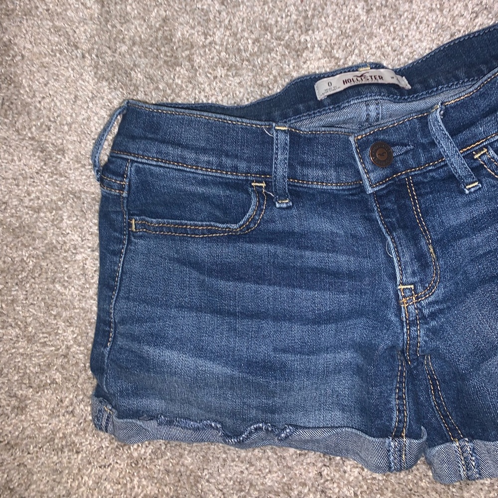 Hollister Dark Blue Jean shorts size 24 / 0 - Picture 5 of 10